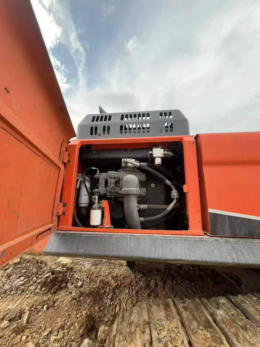 Buy Doosan DX380LC-5 Used Excavator / 7