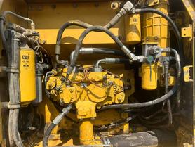 Buy Caterpillar 323D2L Used Excavator / 6 Buy Caterpillar 323D2L Used Excavator / 6