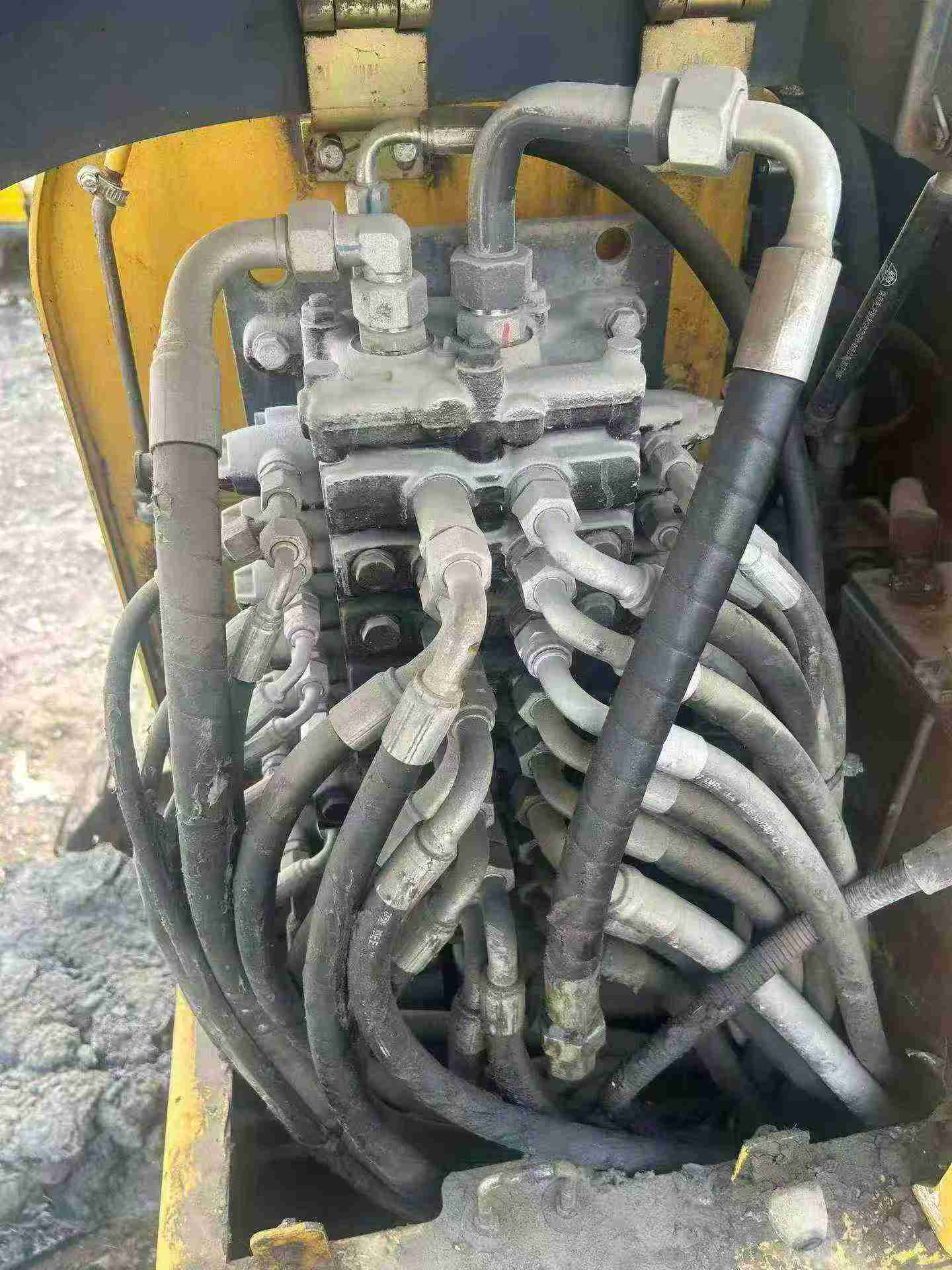 Buy XCMG XE60 Used Excavator / 6