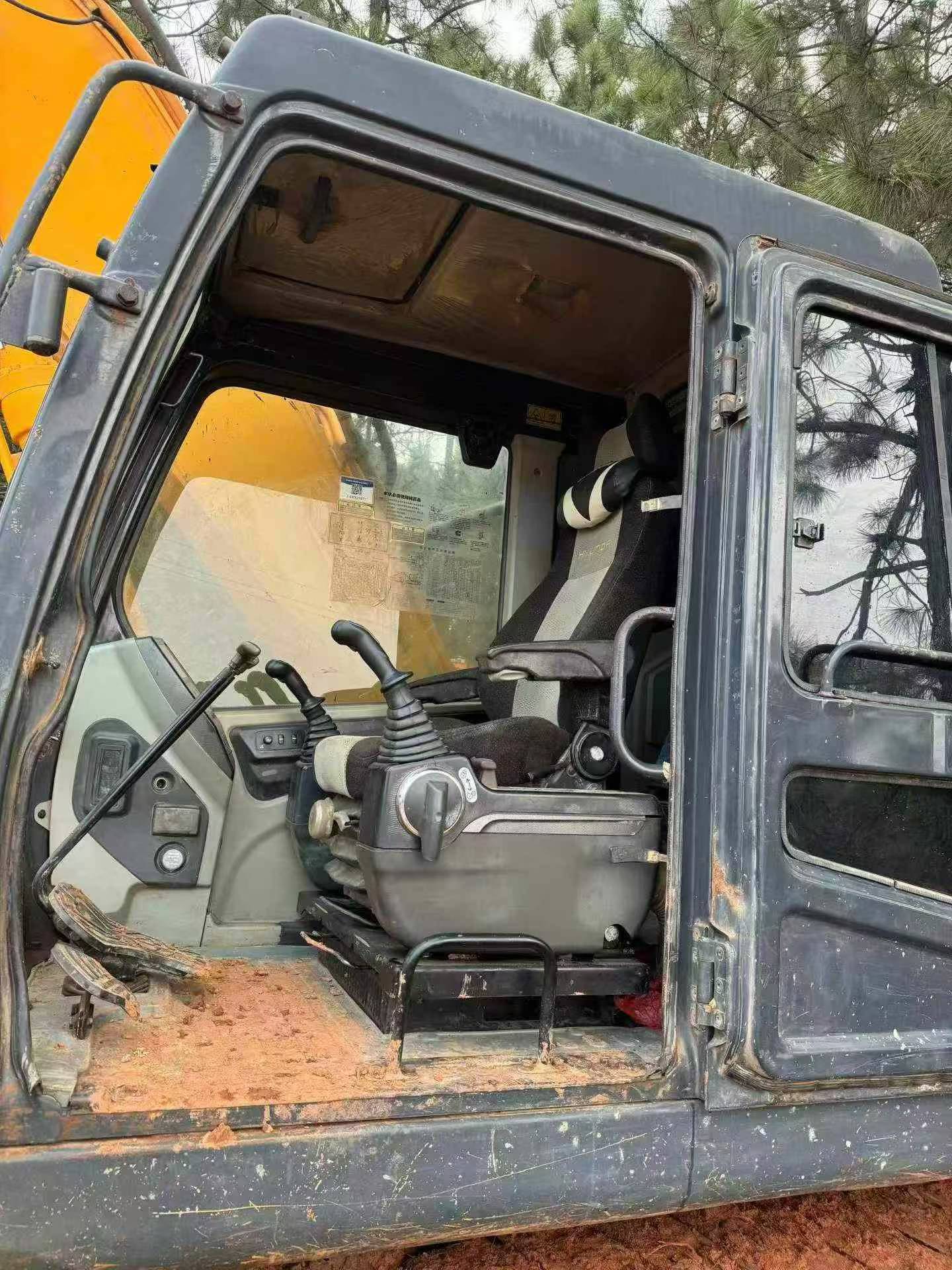 Buy Hyundai R215-7C Used Excavator / 7