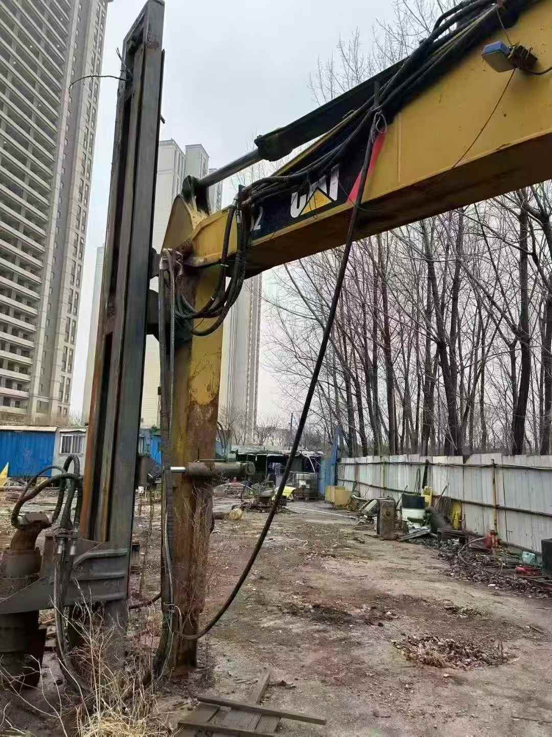 Buy Caterpillar 320A Used Excavator / 2