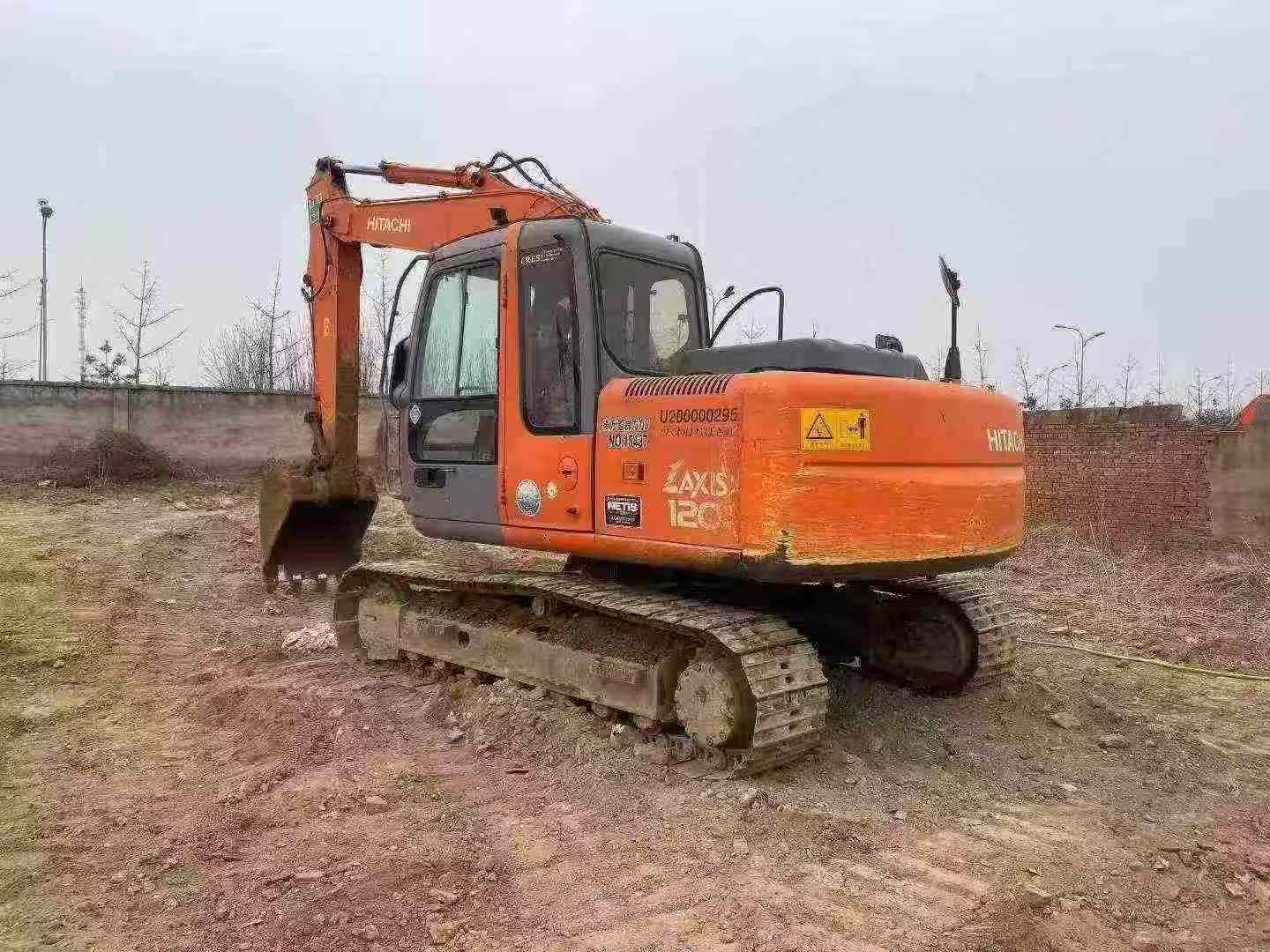 Buy Hitachi EX120 Used Excavator / 4