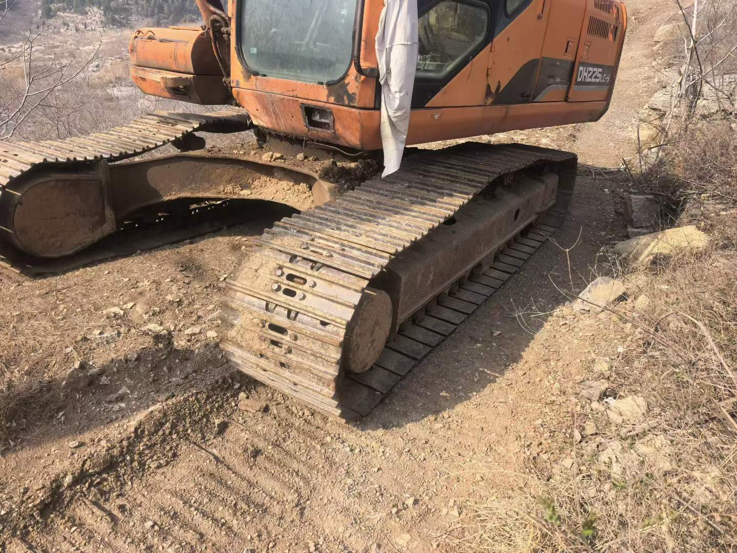 Buy Doosan DH225-9 Used Excavator / 6