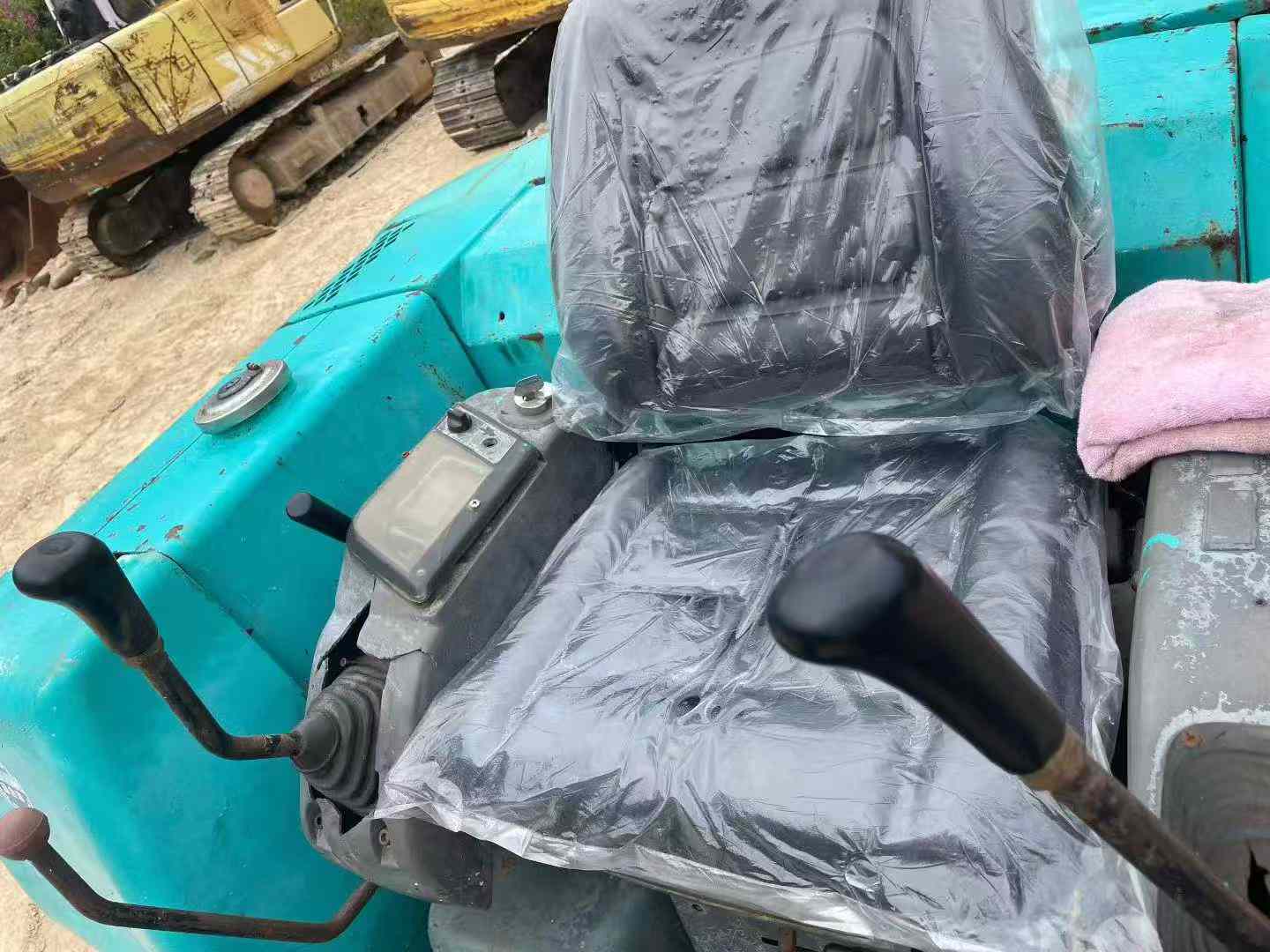 Buy Komatsu PC30-7 Used Excavator / 4