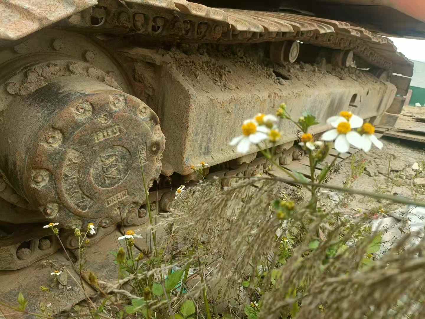 Buy Hitachi ZX200-6 Used Excavator / 8