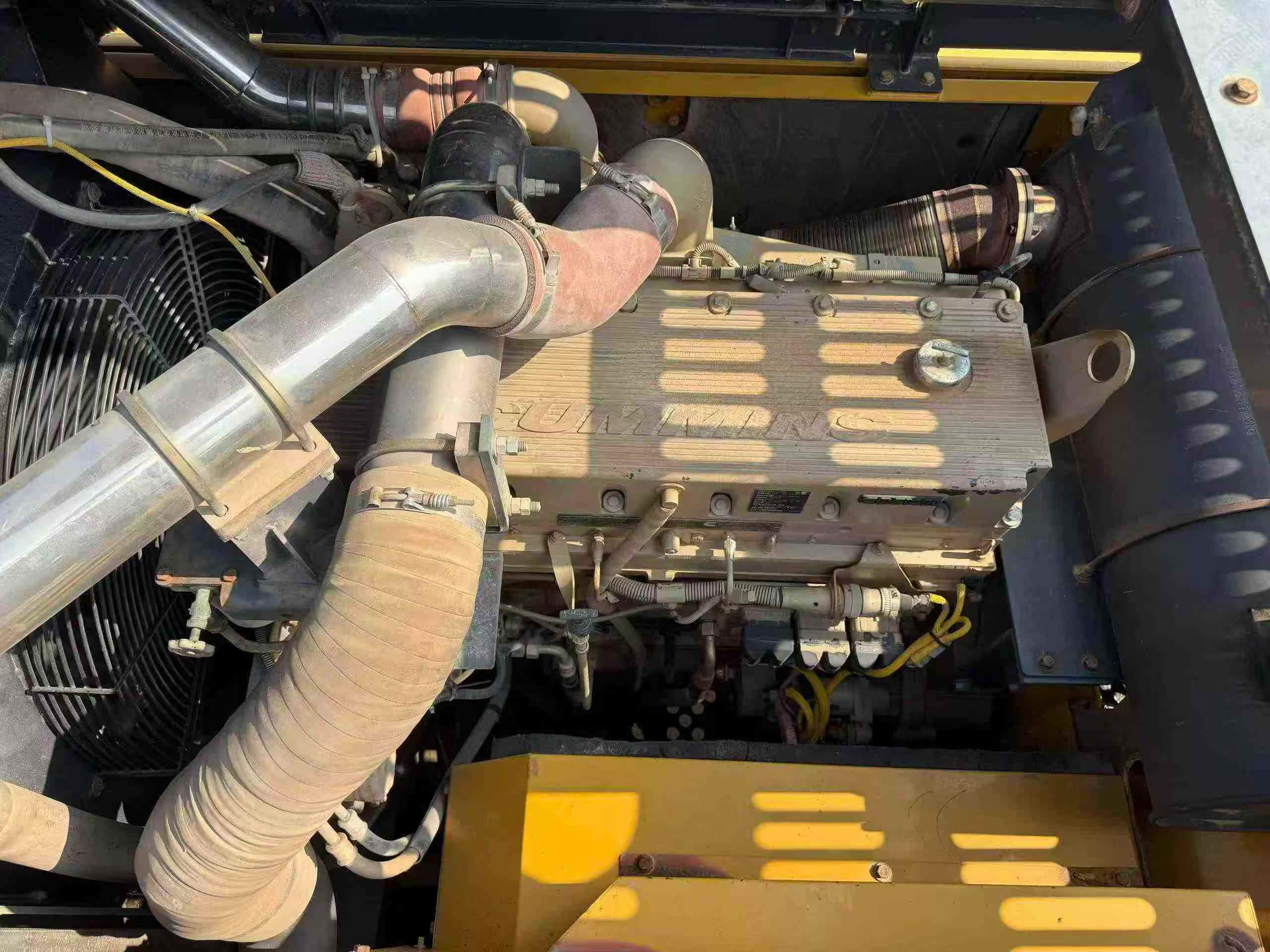 Buy XCMG XE470 Used Excavator / 6