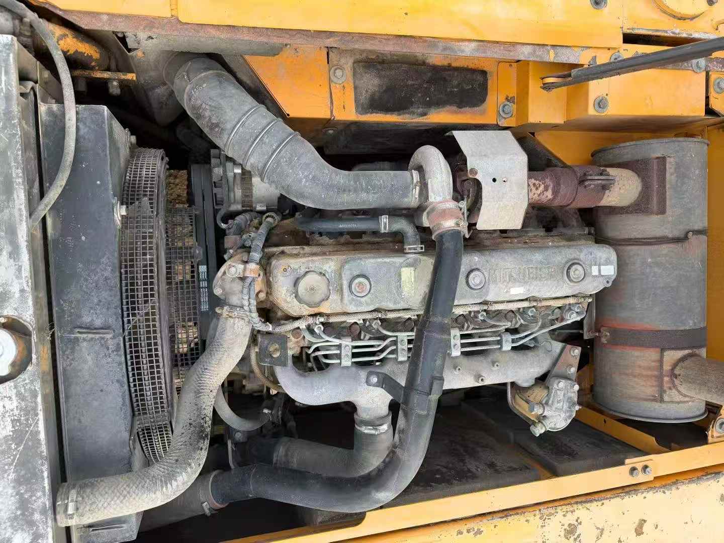 Buy Sany SY215C-8 Used Excavator / 4