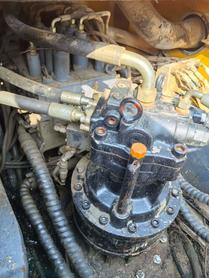 Buy XCMG XE200 Used Excavator / 6 Buy XCMG XE200 Used Excavator / 6