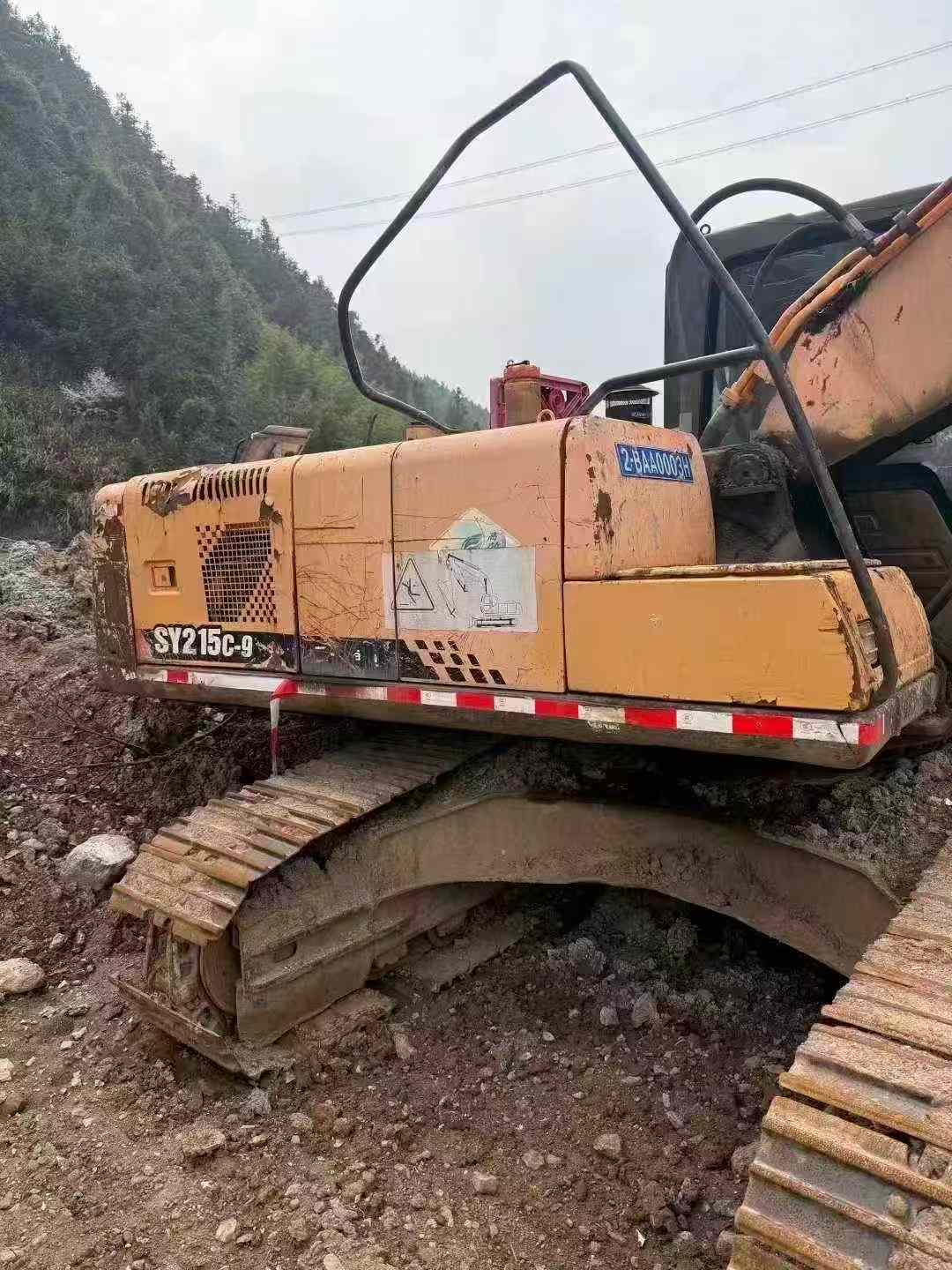 Buy Sany SY205C-8 Used Excavator / 3