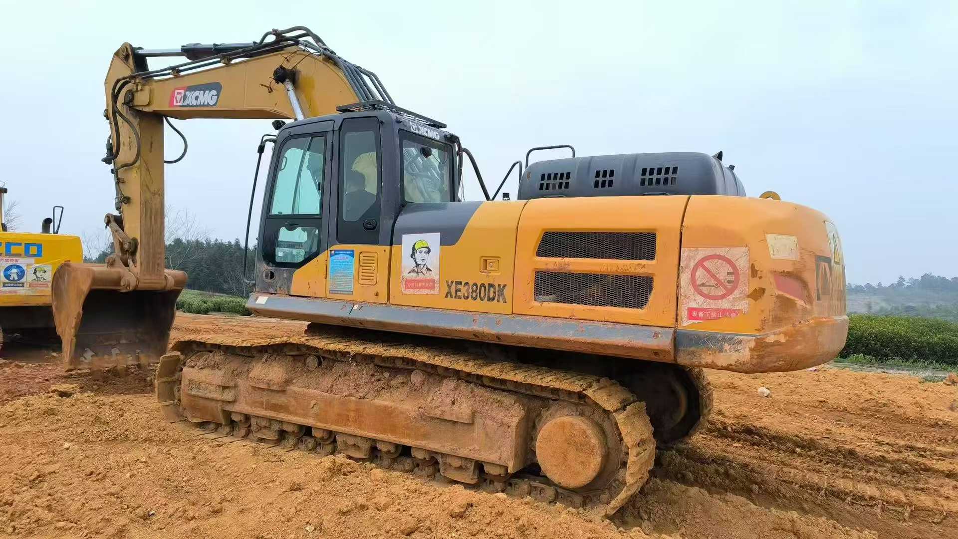 Buy XCMG XE380K Used Excavator / 2