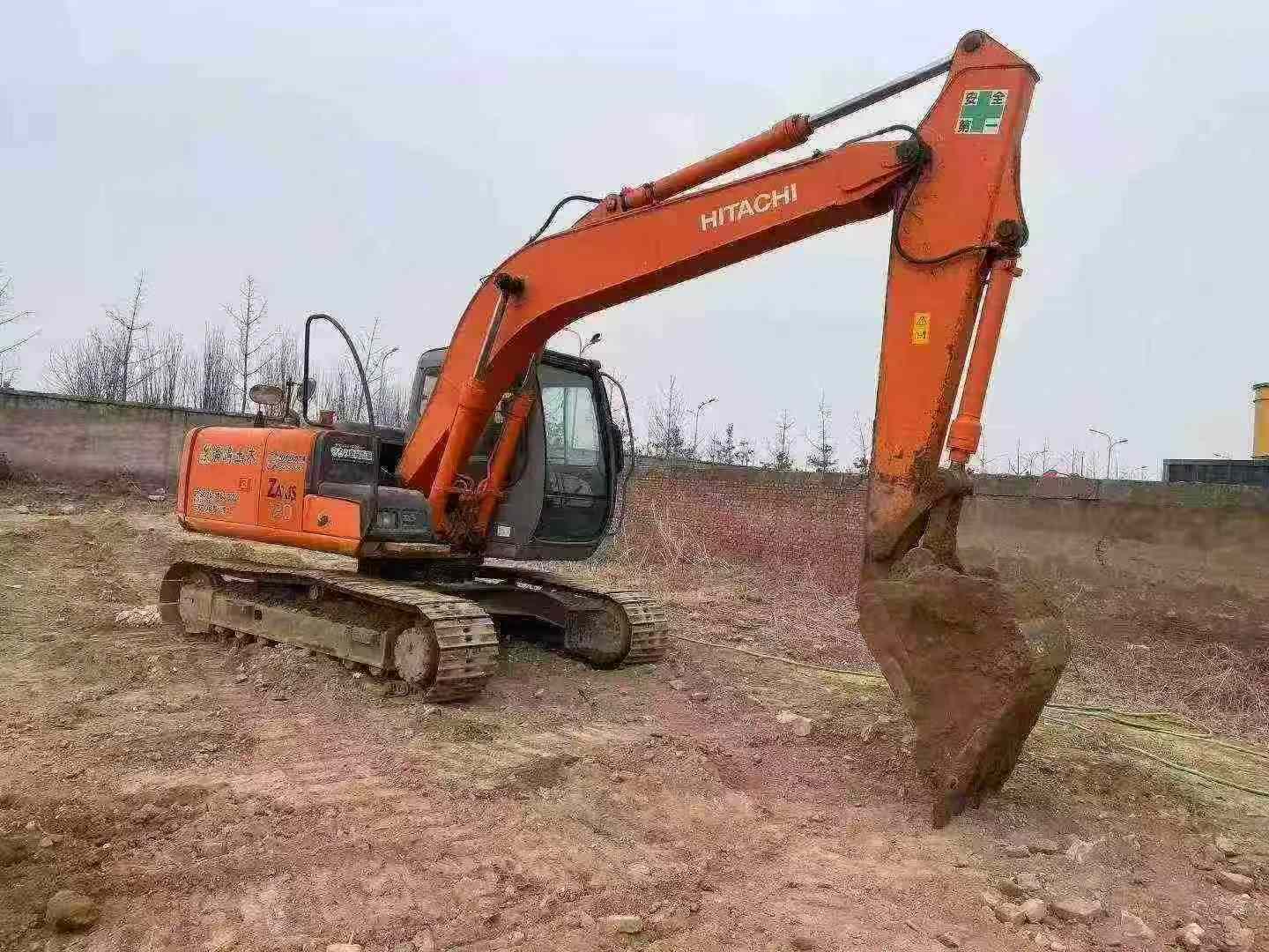 Buy Hitachi EX120 Used Excavator / 2