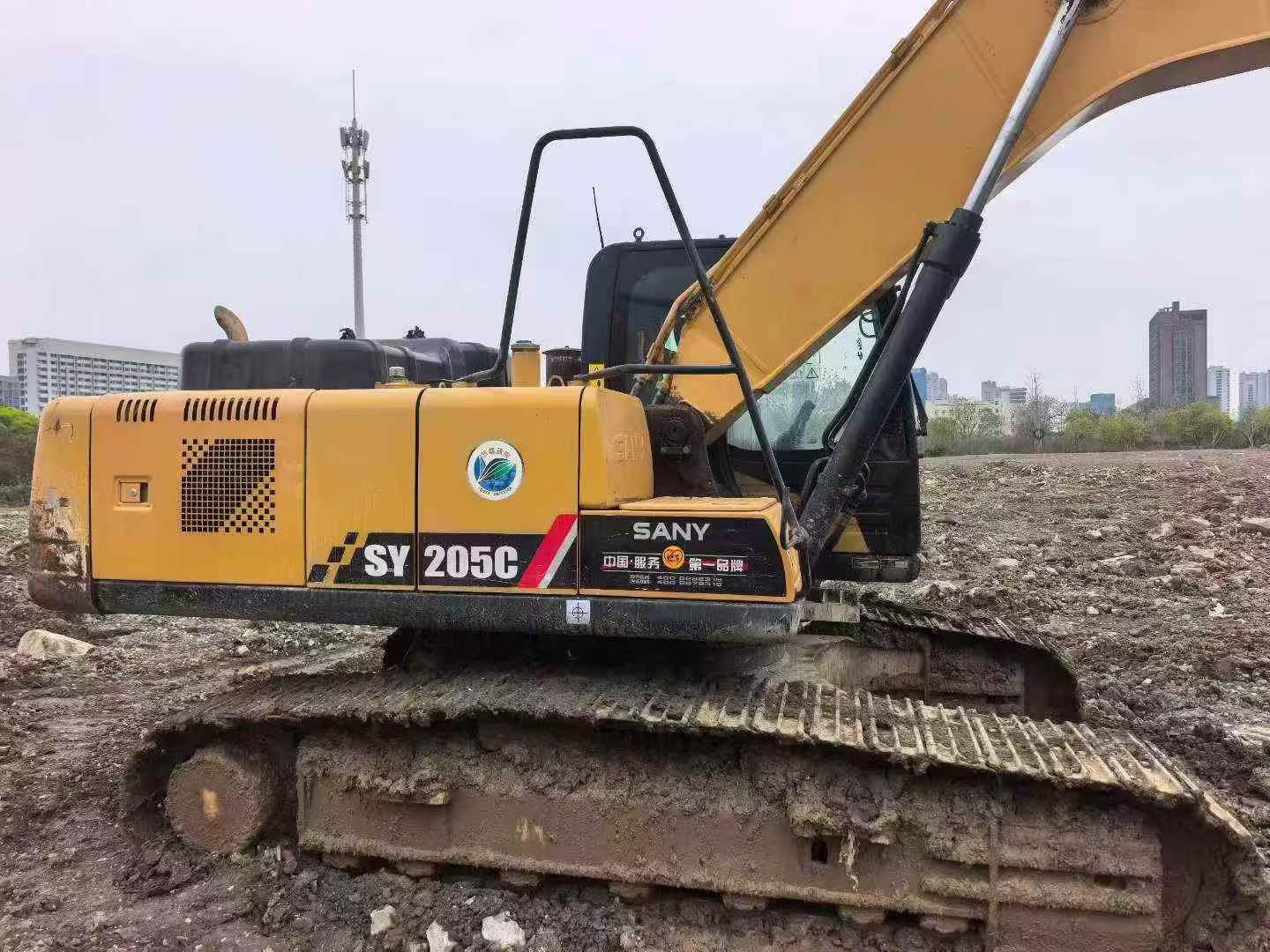 Buy Sany SY205C Used Excavator / 6