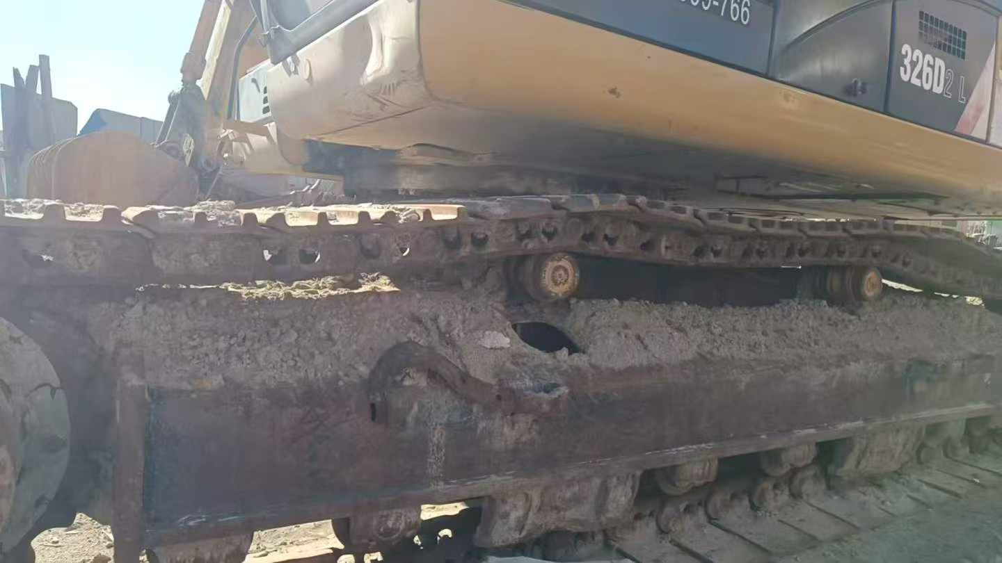 Buy Caterpillar 326DL Used Excavator / 8
