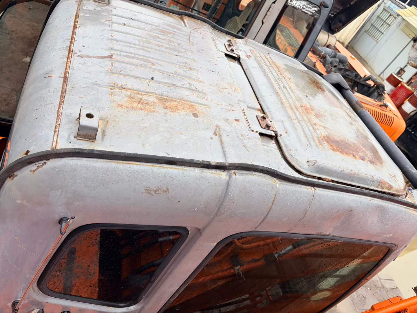 Buy Hitachi EX120-6 Used Excavator / 8