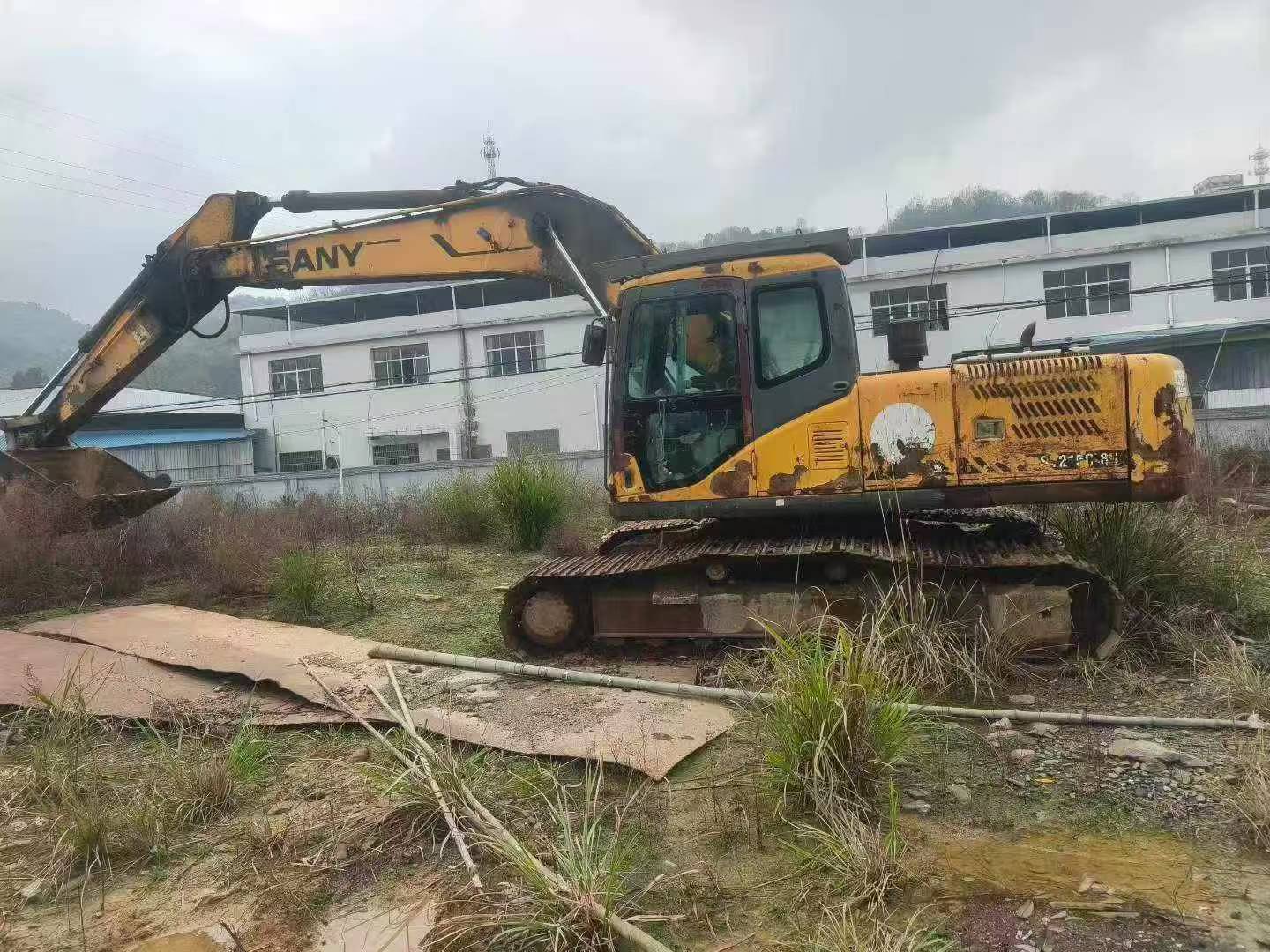 Buy Sany SY215C Used Excavator / 5