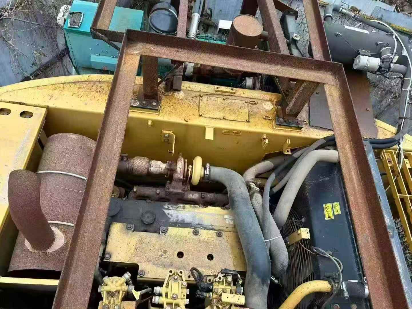 Buy Caterpillar 320A Used Excavator / 9