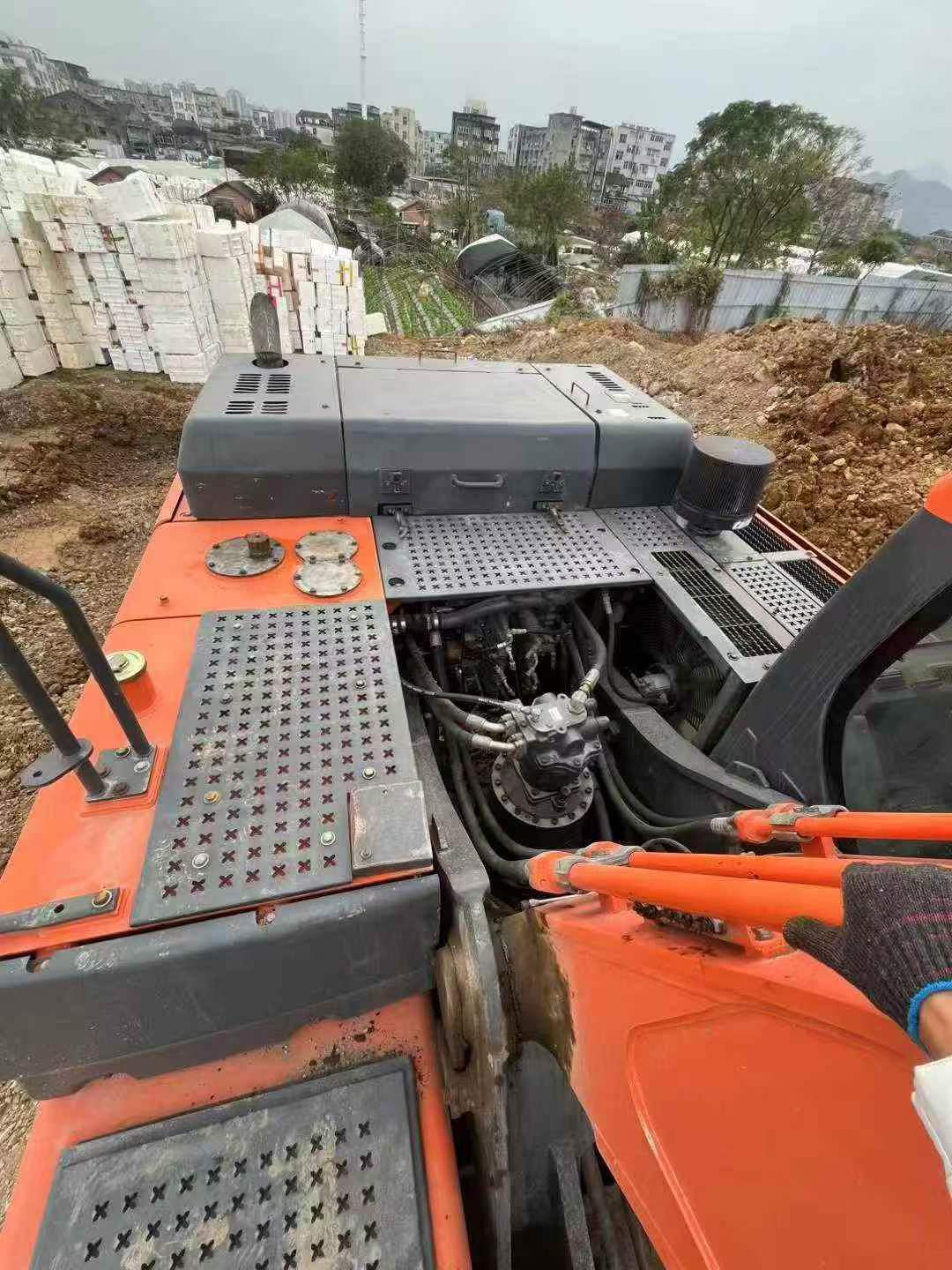 Buy Doosan DX380LC-5 Used Excavator / 9