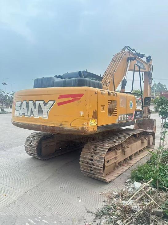 Buy Sany SY205C Used Excavator / 1
