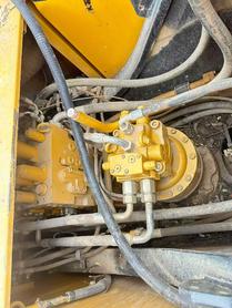 Buy Sany SY200C Used Excavator / 7 Buy Sany SY200C Used Excavator / 7