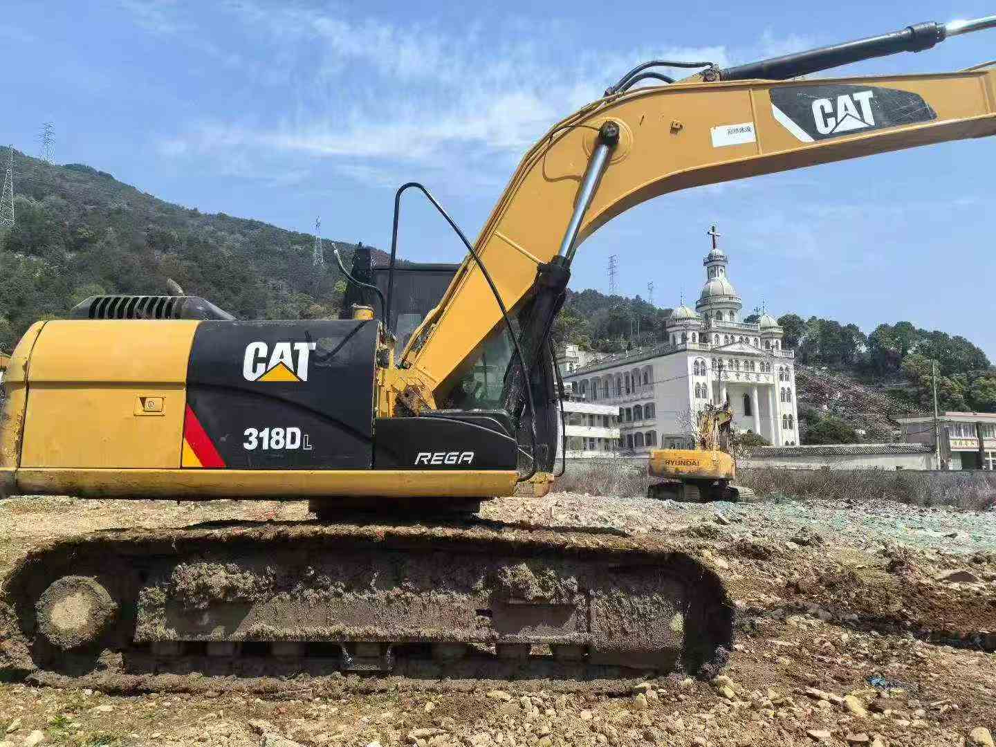 Buy Caterpillar M318 Used Excavator / 9