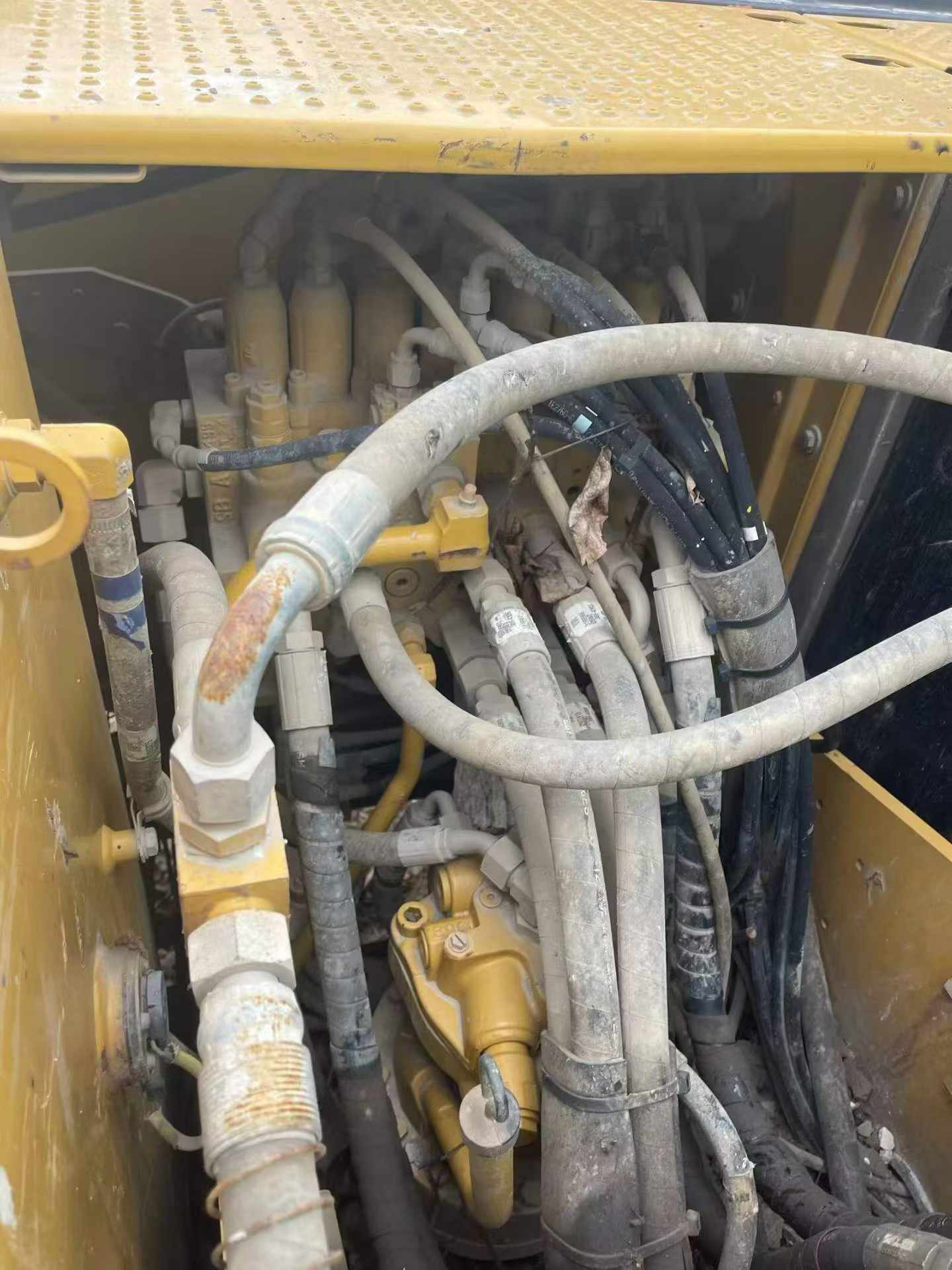 Buy Caterpillar 313D Used Excavator / 6