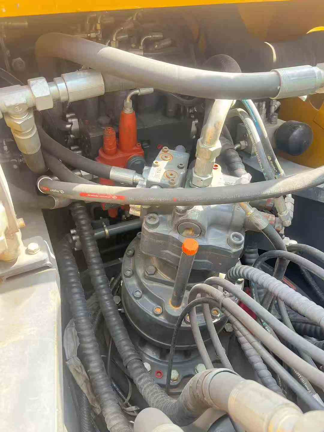 Buy XCMG XE260 Used Excavator / 6