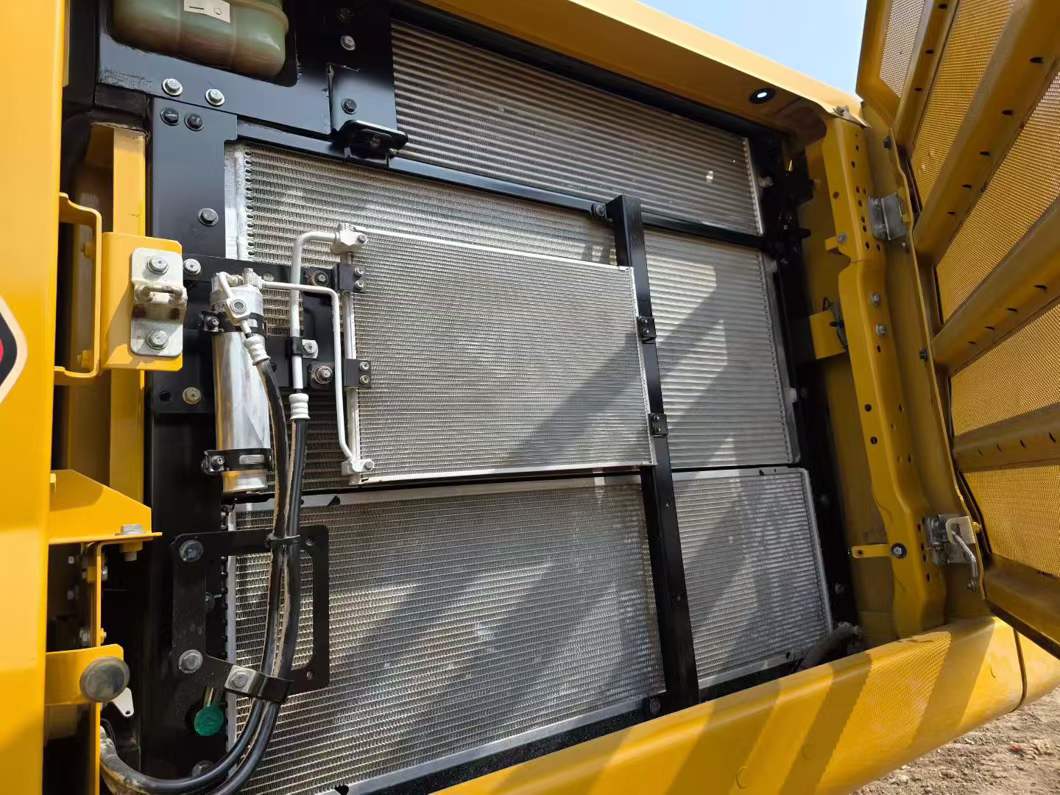 Buy Caterpillar 336E Used Excavator / 2