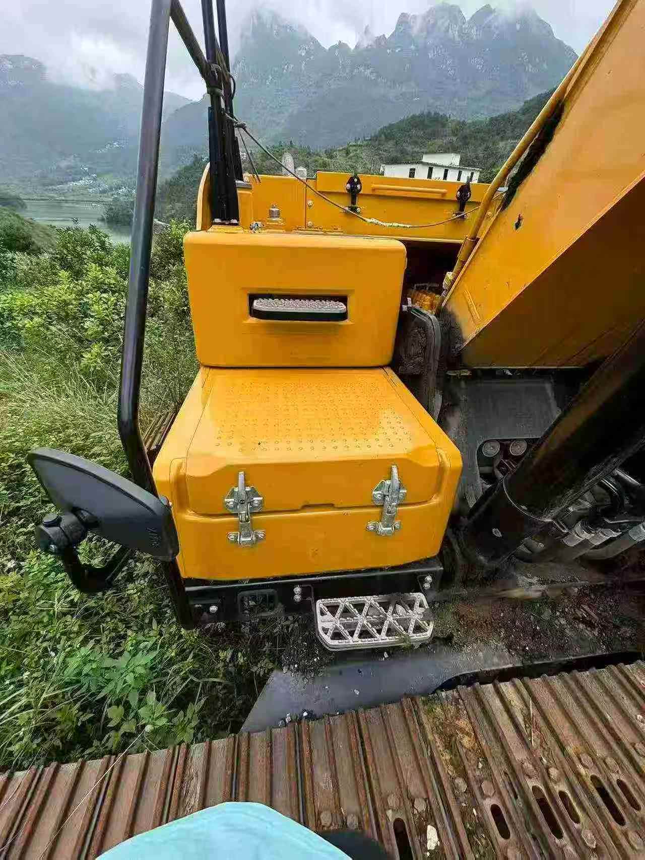 Buy Sany SY235C Used Excavator / 3