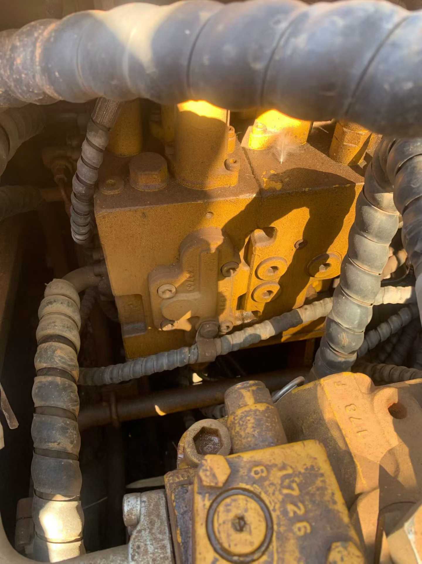 Buy Sany SY215C Used Excavator / 7