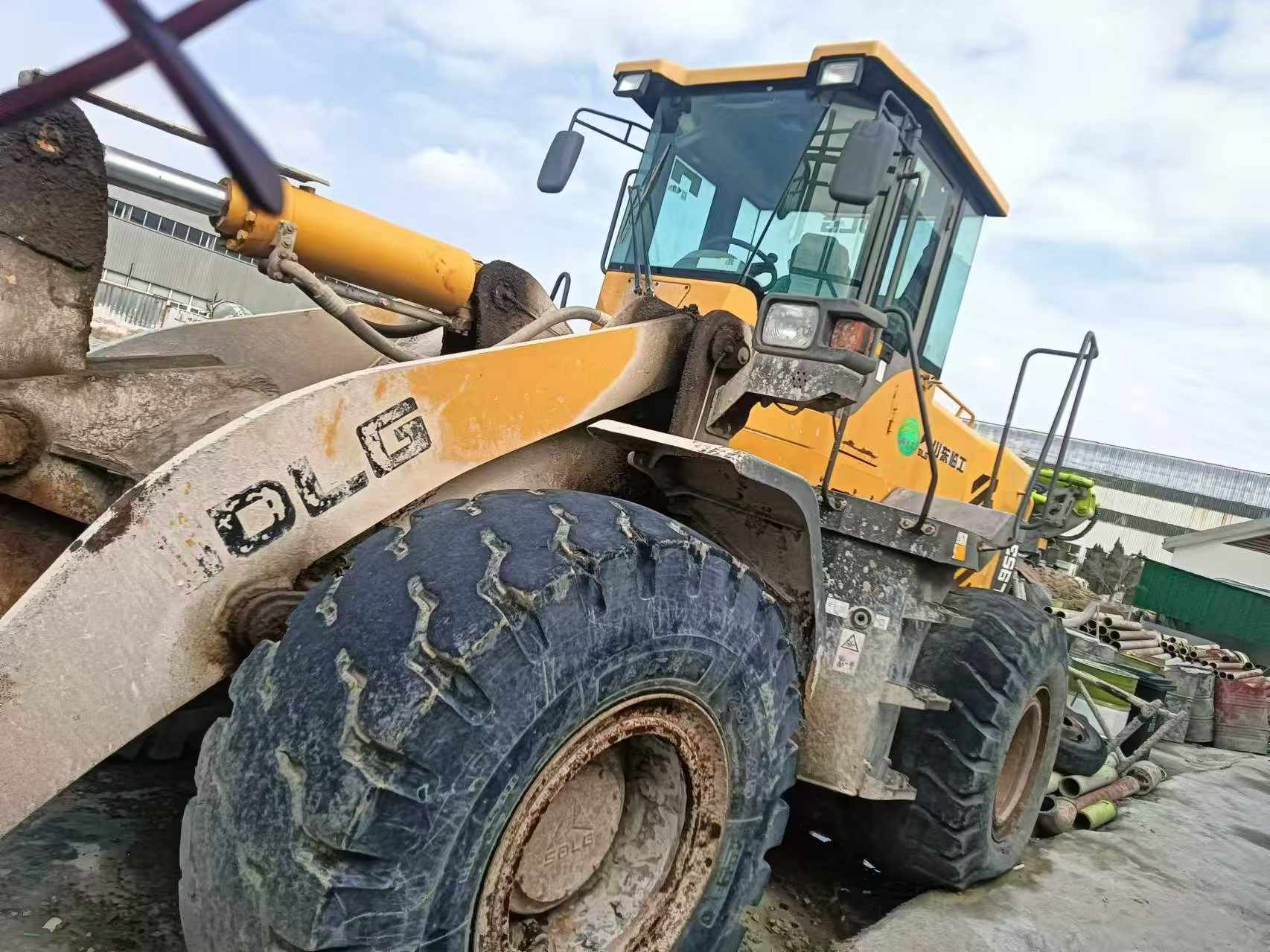 Buy SDLG L953 Used Loader