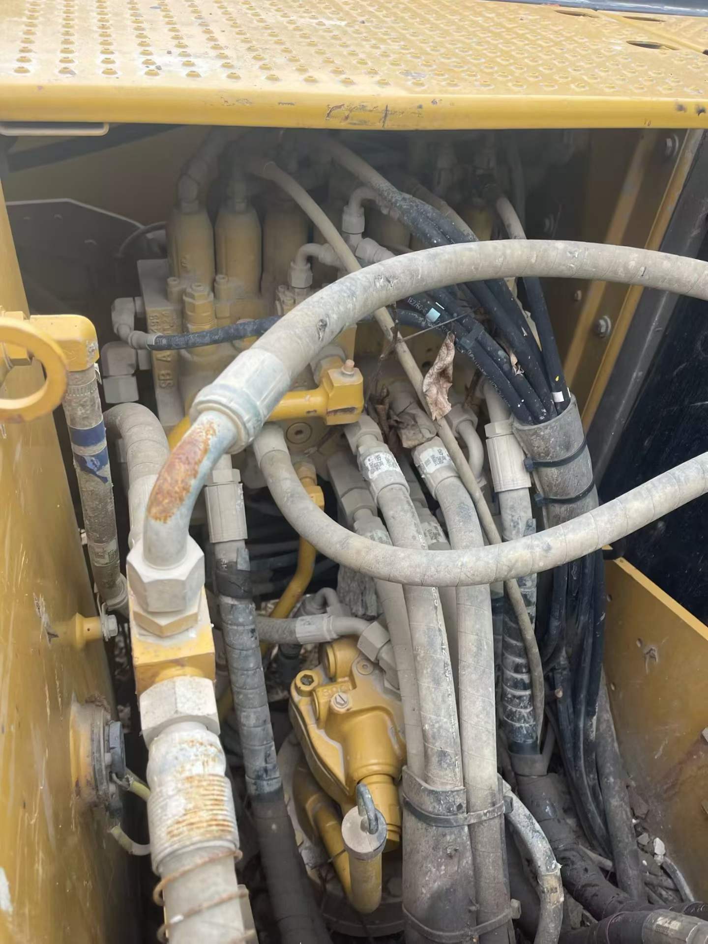 Buy Caterpillar 313D Used Excavator / 6