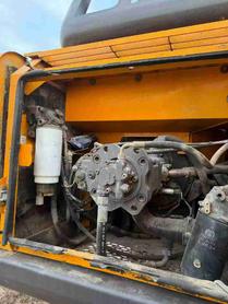 Buy Sany SY205C Used Excavator / 4 Buy Sany SY205C Used Excavator / 4