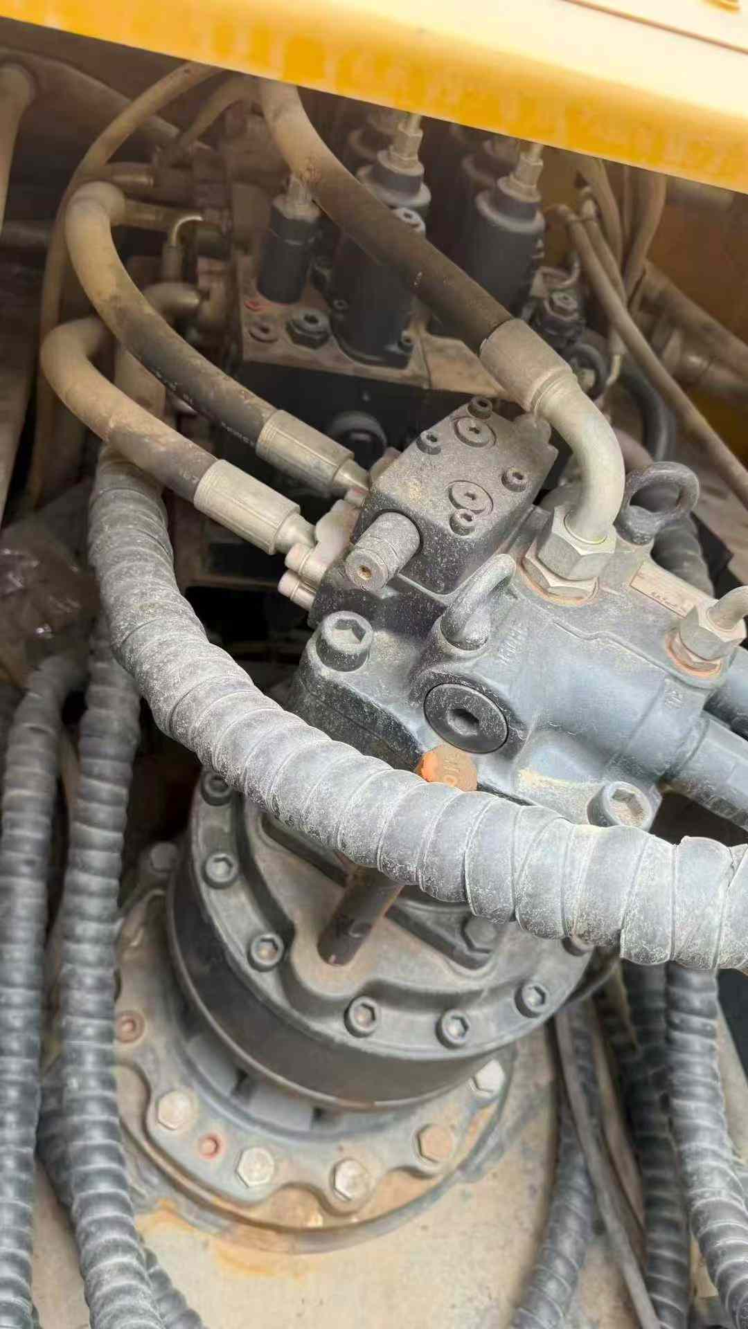 Buy XCMG XE270DK Used Excavator / 7