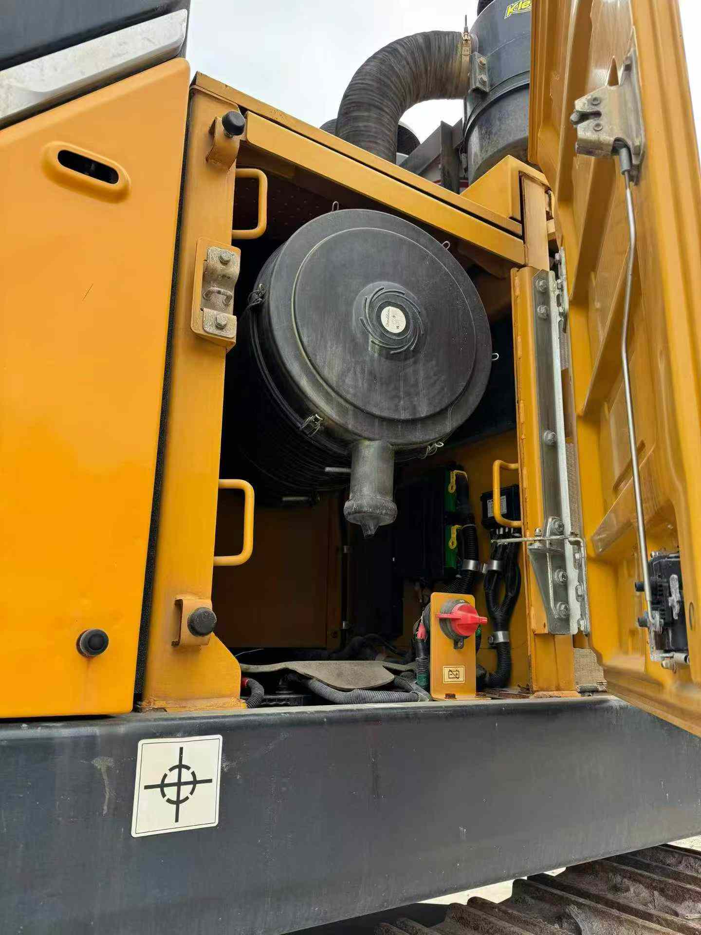 Buy Sany SY650H Used Excavator / 3