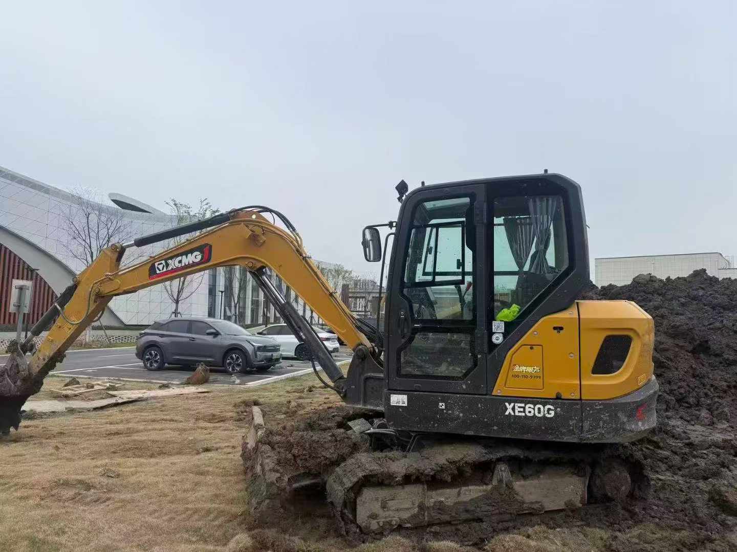 Buy XCMG XE60 Used Excavator / 2