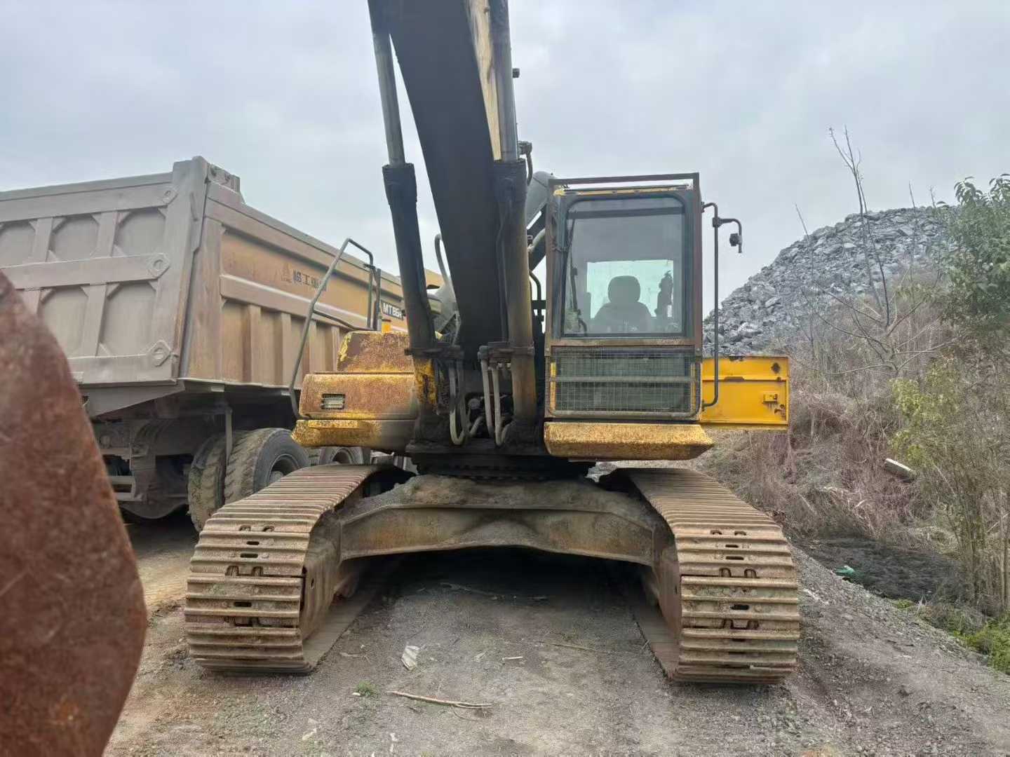 Buy Komatsu PC360-7 Used Excavator / 8