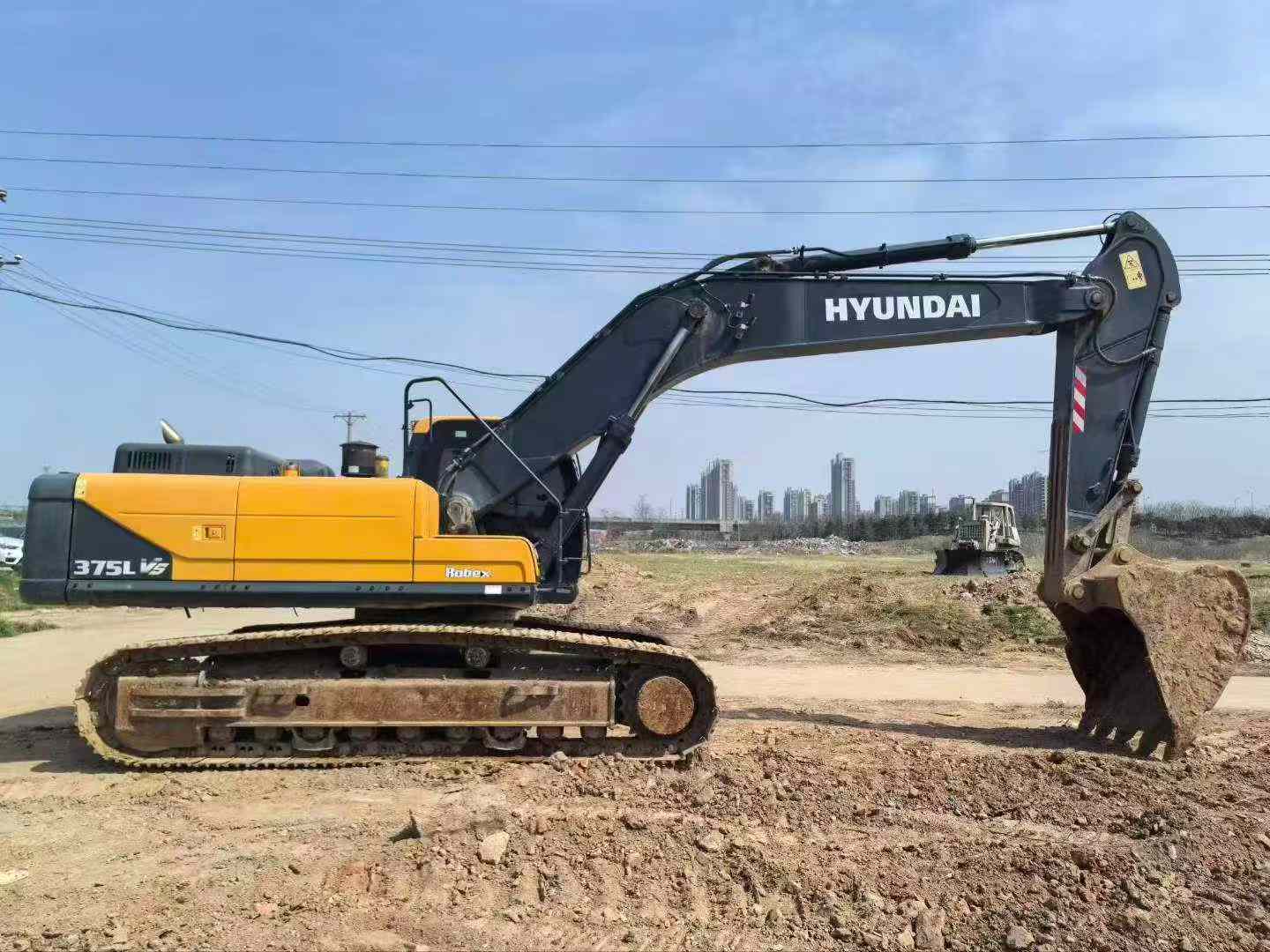 Buy Hyundai R350LVS Used Excavator / 3