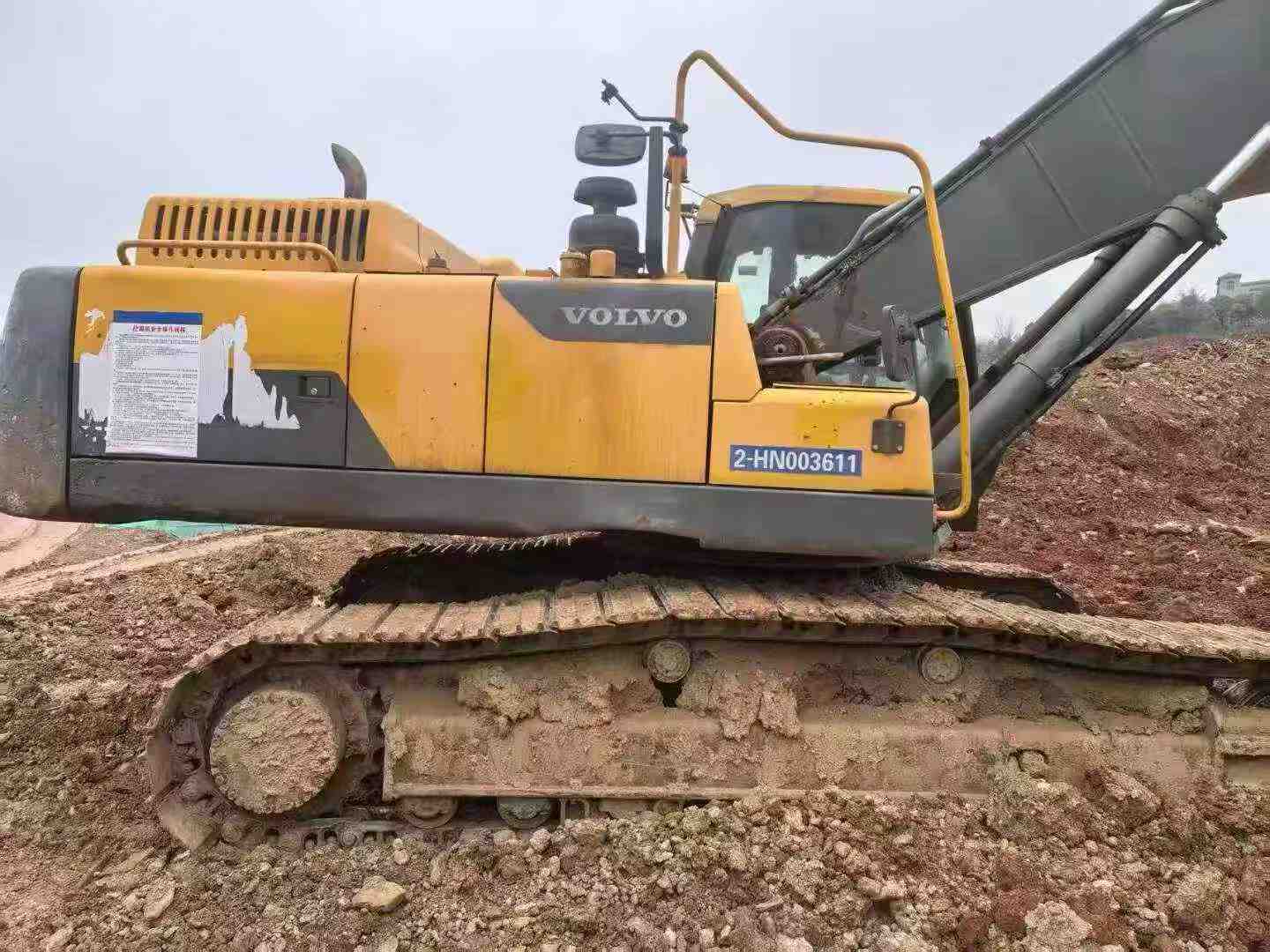 Buy Volvo L350F Used Excavator / 2