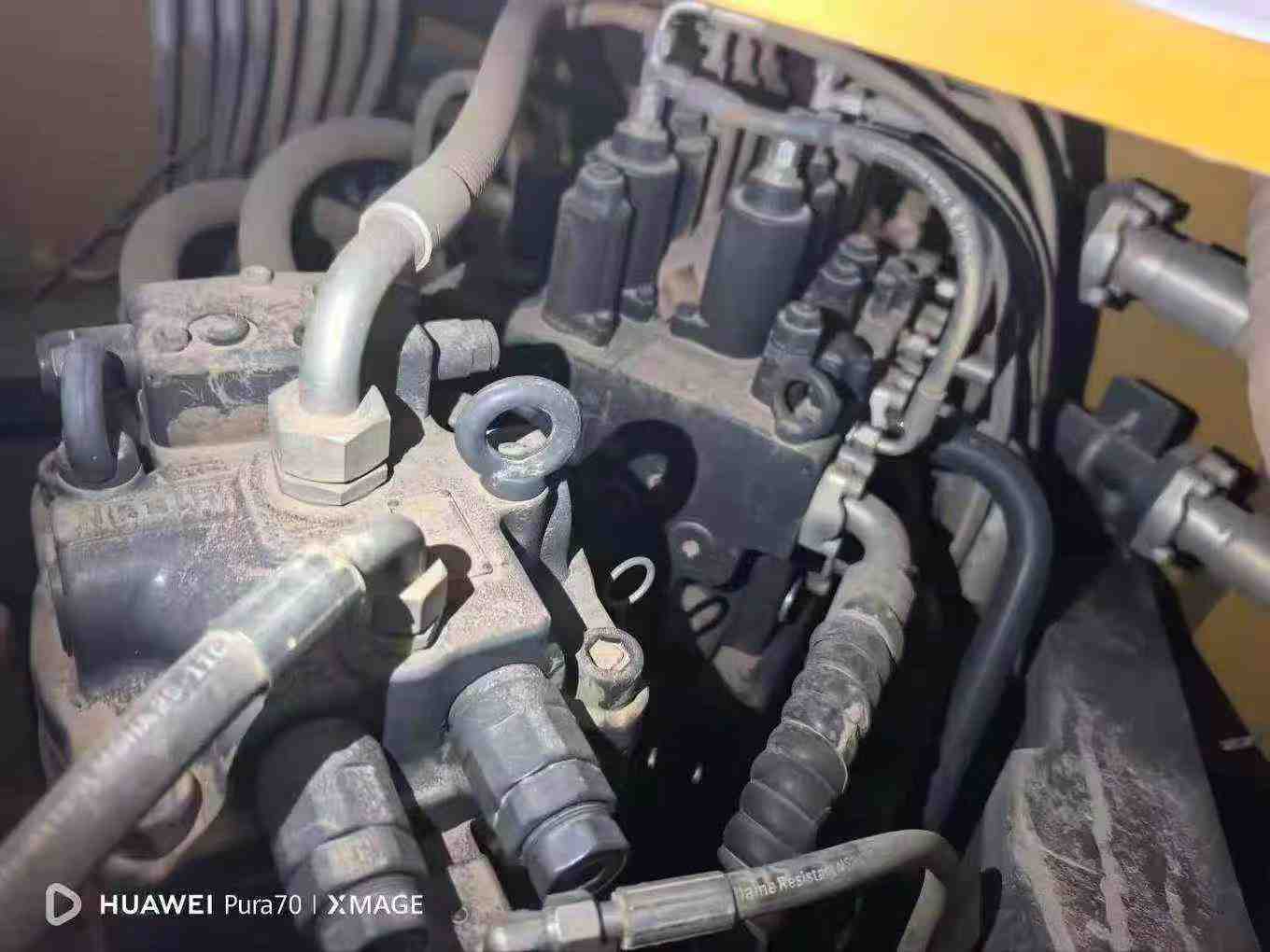 Buy XCMG XE245D Used Excavator / 4