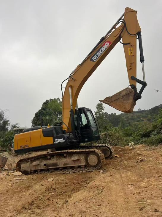 Buy XCMG XE200 Used Excavator / 1