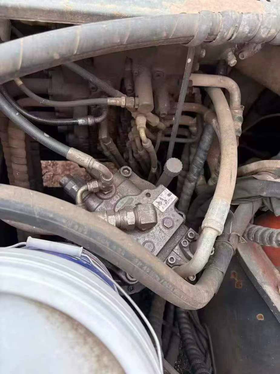 Buy Doosan DH225-7 Used Excavator / 9