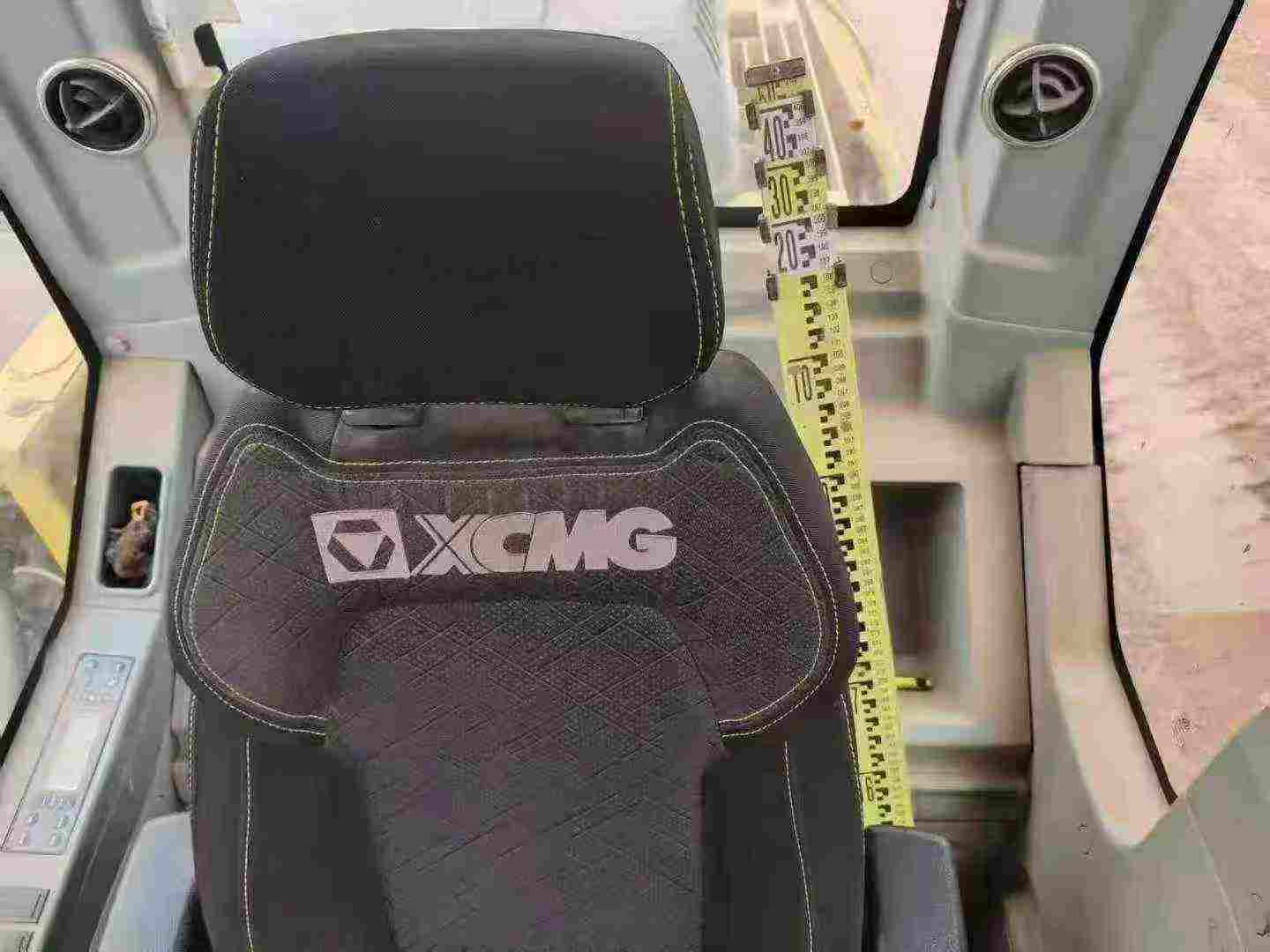 Buy XCMG XE155D Used Excavator / 8