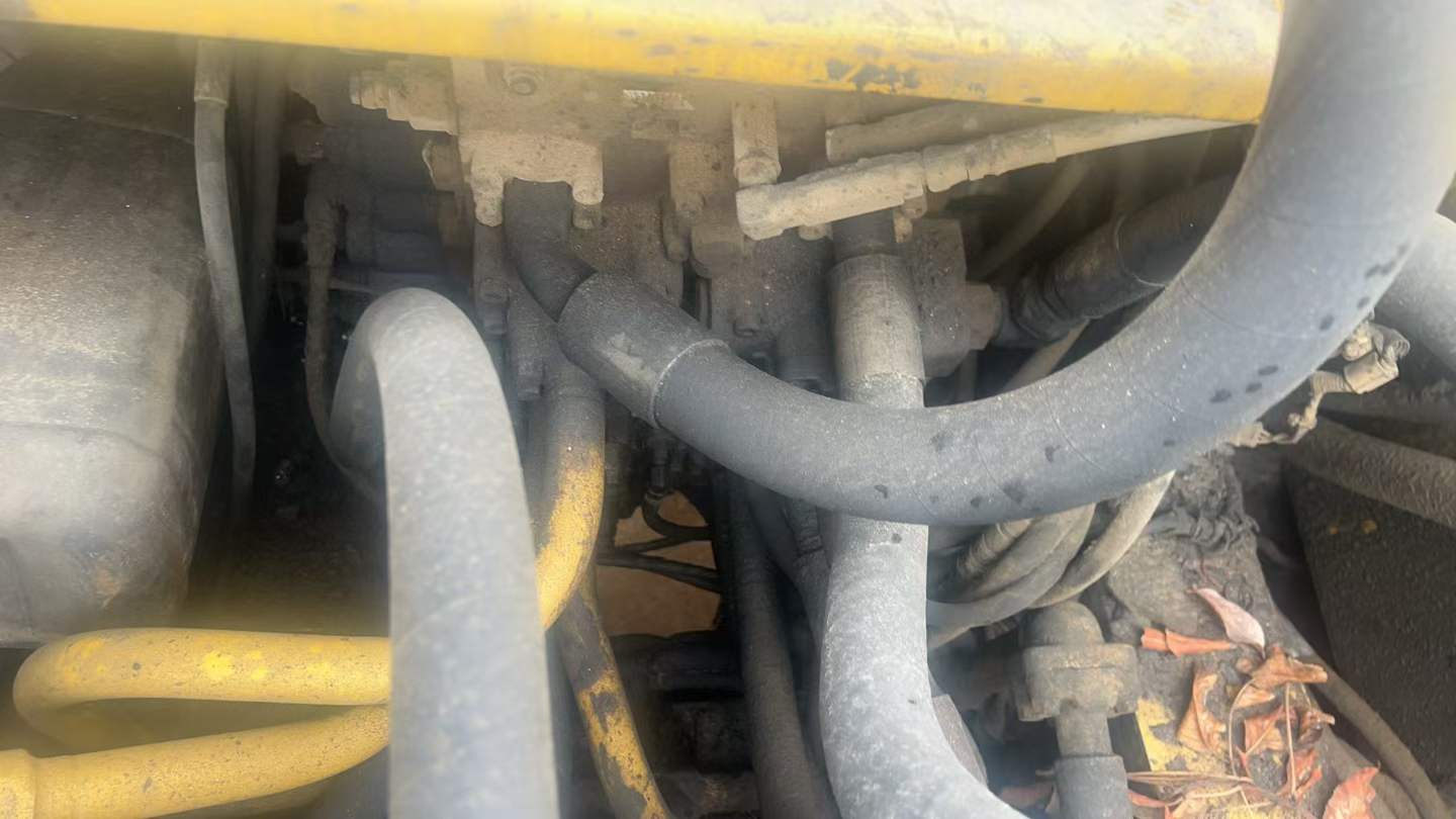 Buy Komatsu PC450-8 Used Excavator / 3