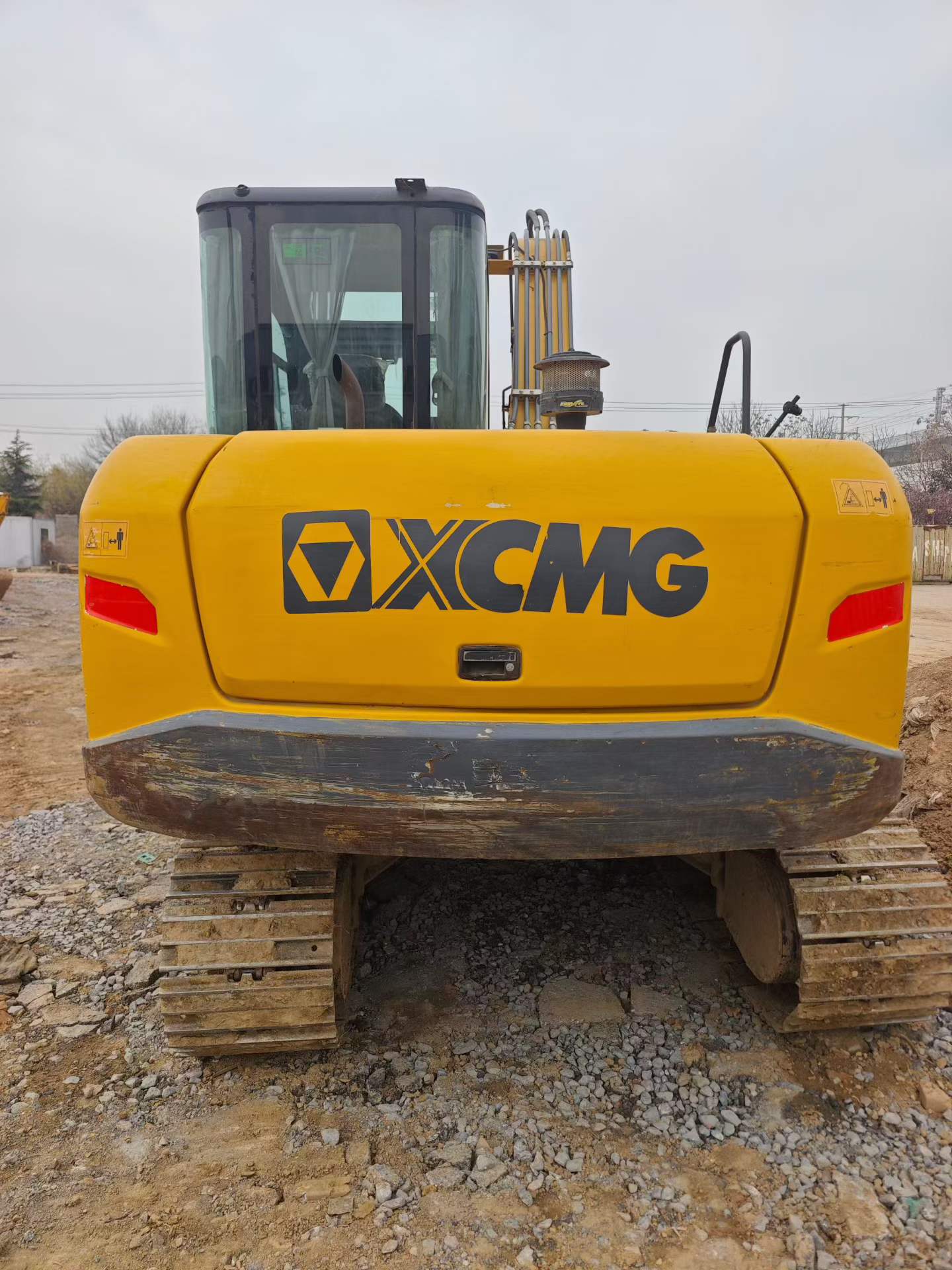 Buy XCMG XE75C Used Excavator / 2