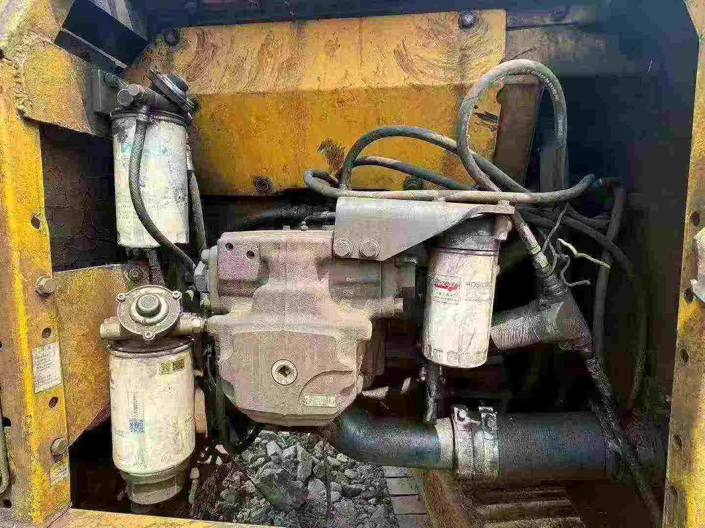 Buy Komatsu PC210-8 Used Excavator / 3