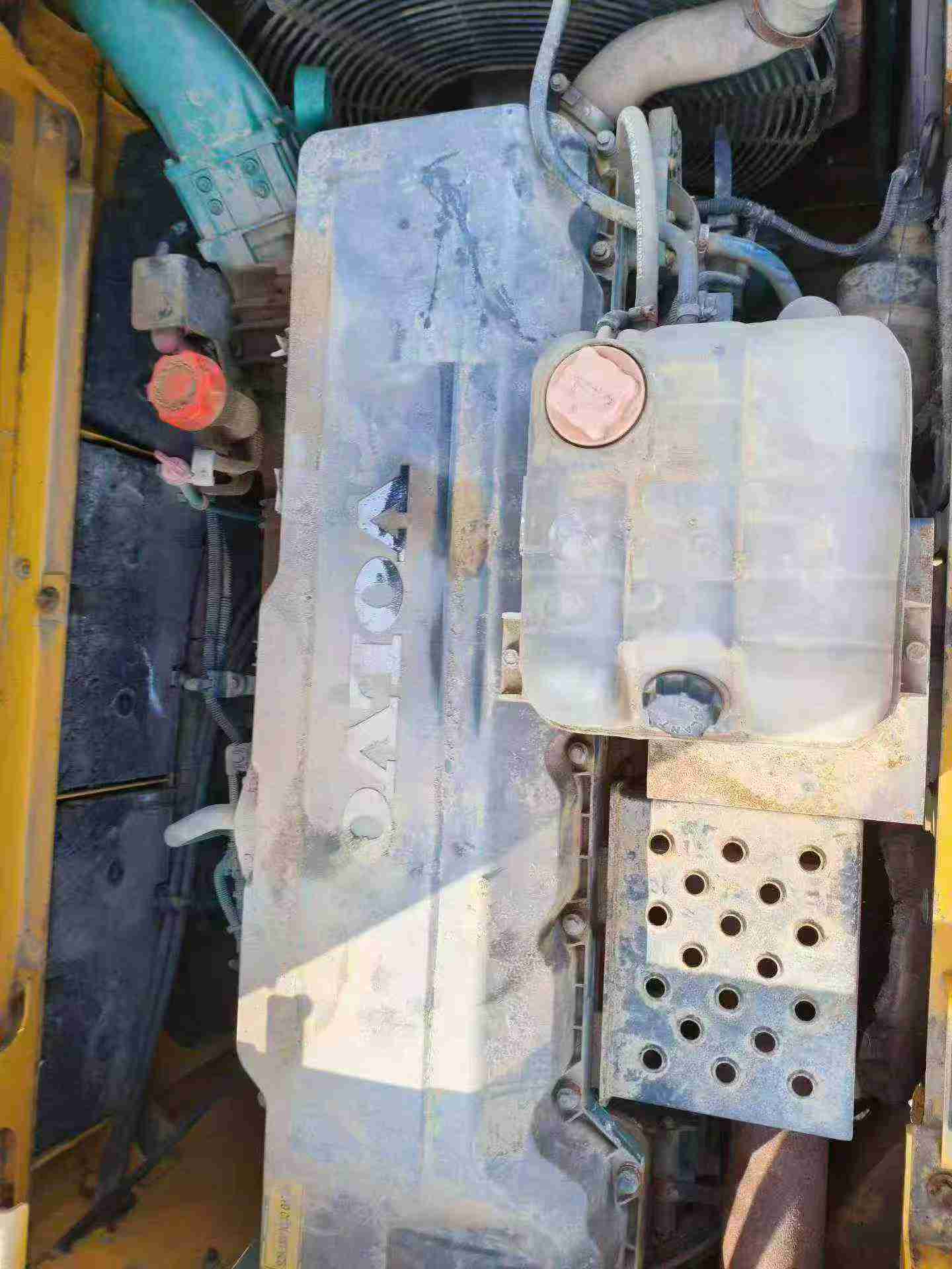 Buy Volvo EC480D Used Excavator / 2