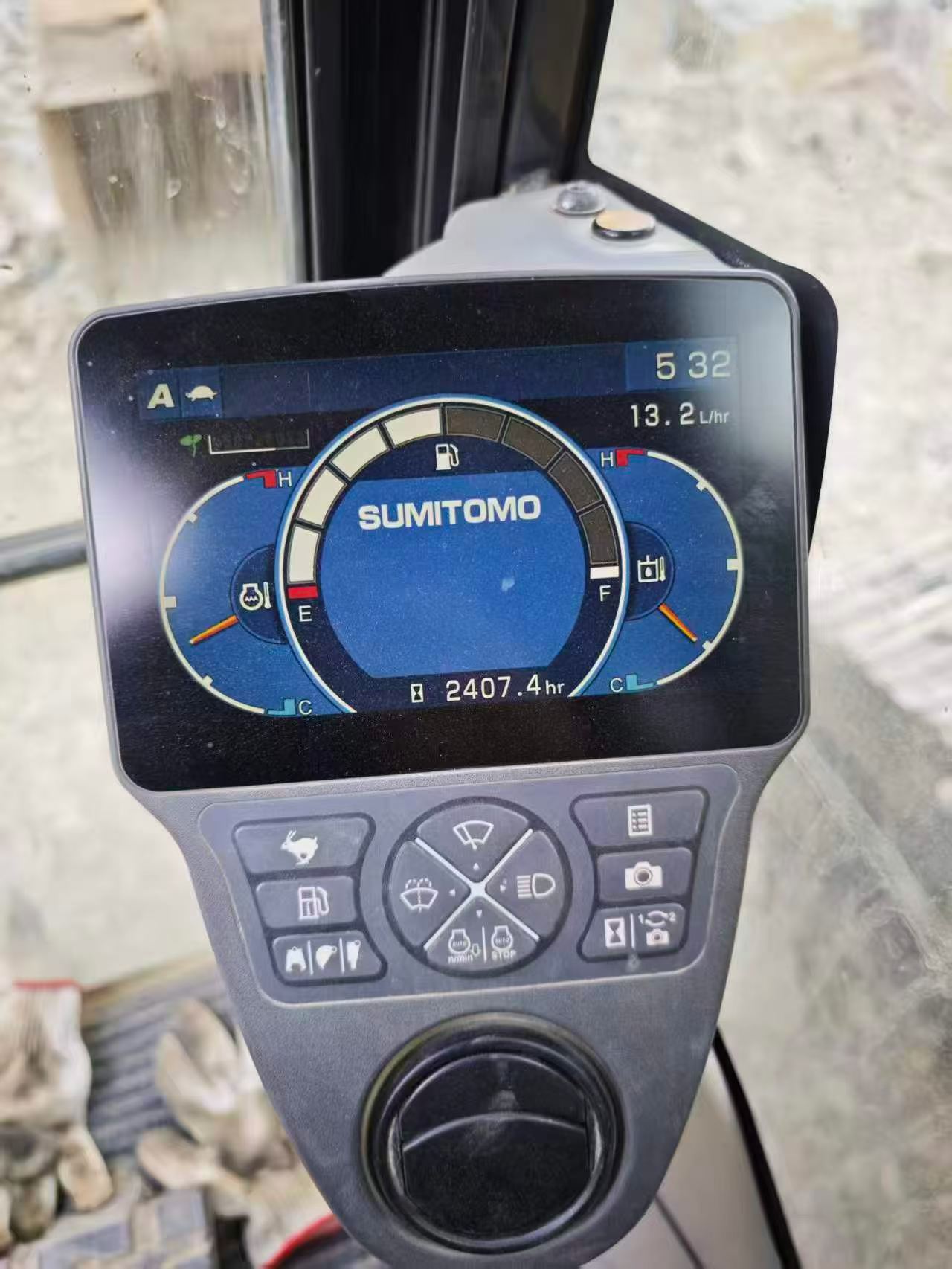 Buy Sumitomo SH210-5 Used Excavator / 8