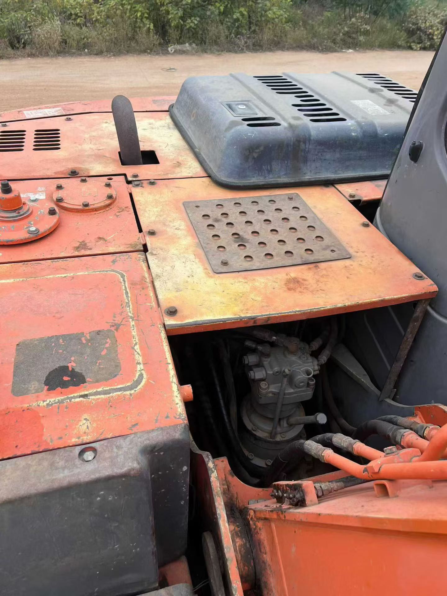 Buy Hitachi EX120-6 Used Excavator / 9
