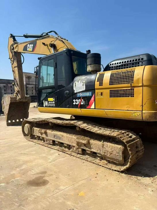 Buy Caterpillar 326DL Used Excavator / 1