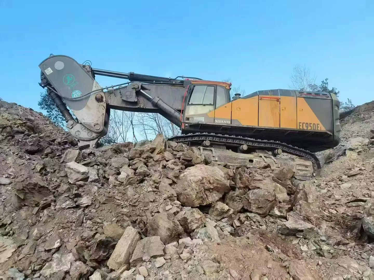 Buy Volvo EC950E Used Excavator / 4